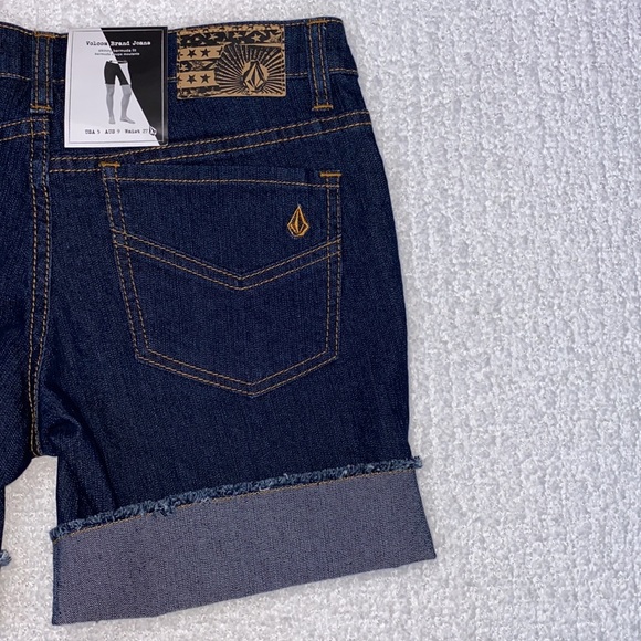 NWT 💙 Volcom Night Walks Skinny Bermuda Dark LOW RISE Size 5 - Picture 6 of 12